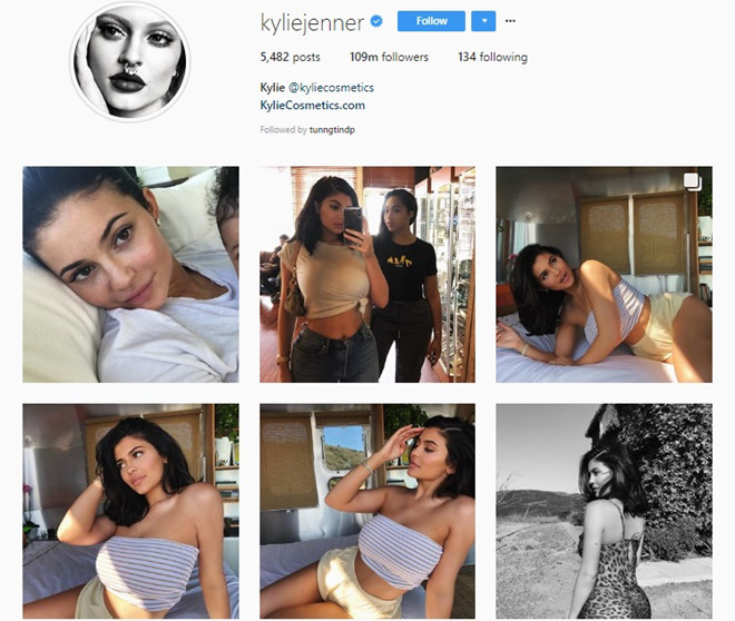 Kylie Jenner xóa hết ảnh con gái trên Instagram vì bị dọa bắt cóc