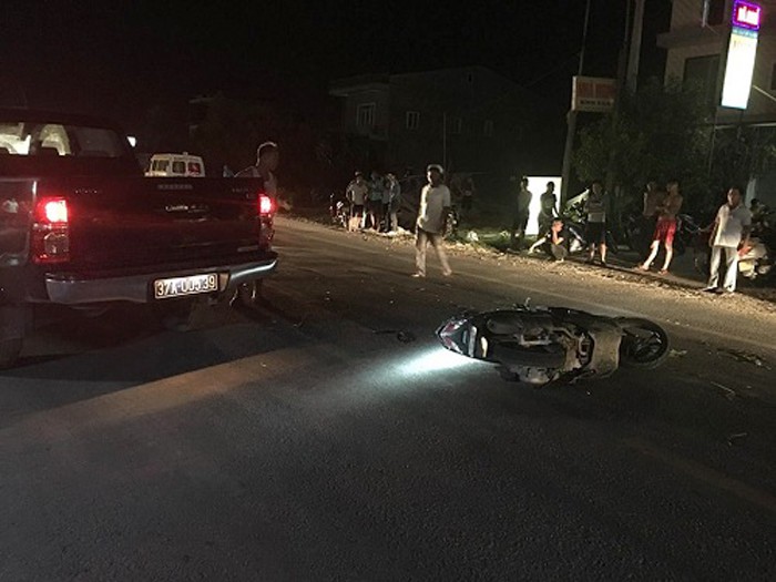 Nghệ An: Va chạm với xe biển xanh, một người tử vong