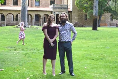 Một người Australia chết sau khi bị rơi trong lúc chụp ảnh selfie