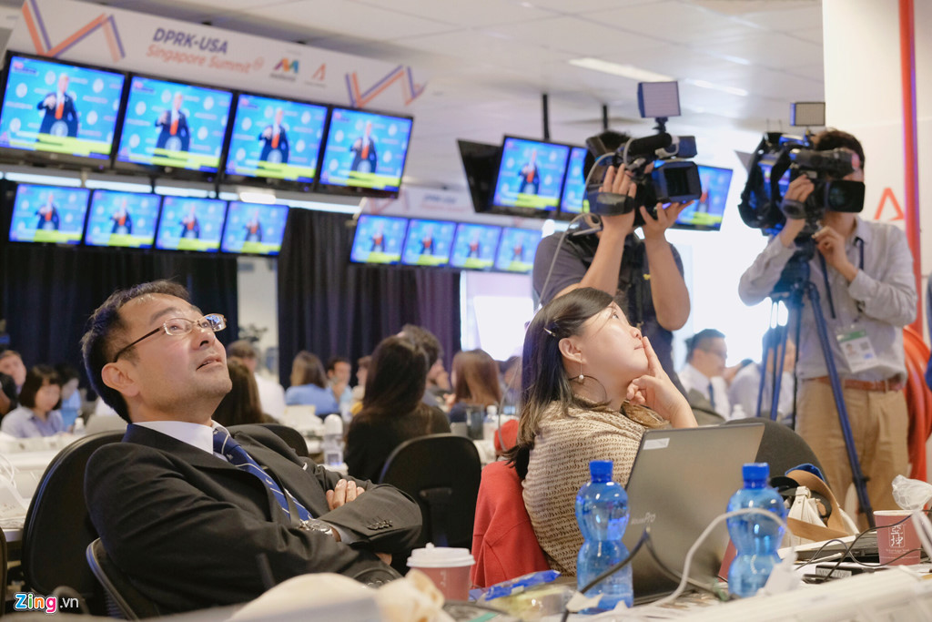 Kim, Trump gặp gỡ: Triều Tiên bắt đầu chuyến đi không thể đảo ngược?