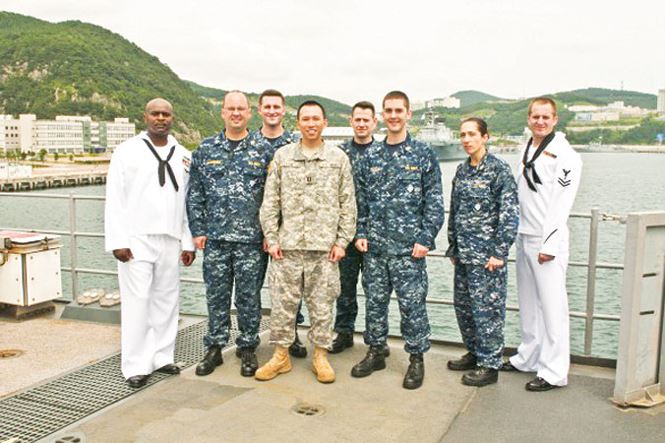 Nước Mỹ lục đục sau cam kết của ông Trump