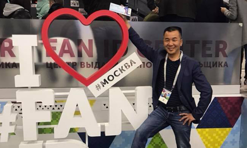 Fan Việt ở Nga chịu chơi đón World Cup 2018