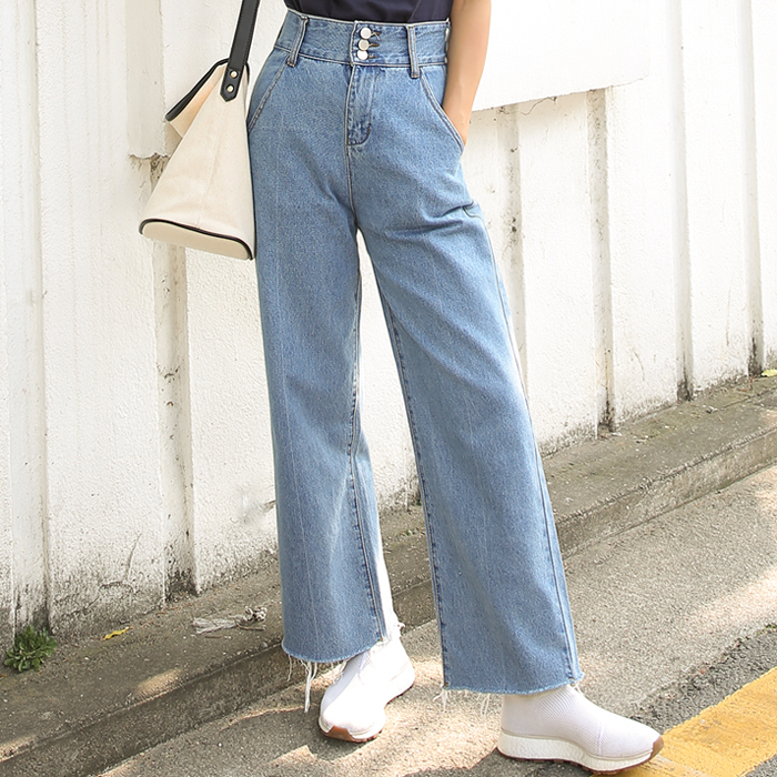 7 mẫu quần jeans siêu chuẩn cho cô nàng nấm lùn 7 mẫu quần jeans siêu chuẩn cho cô nàng nấm lùn