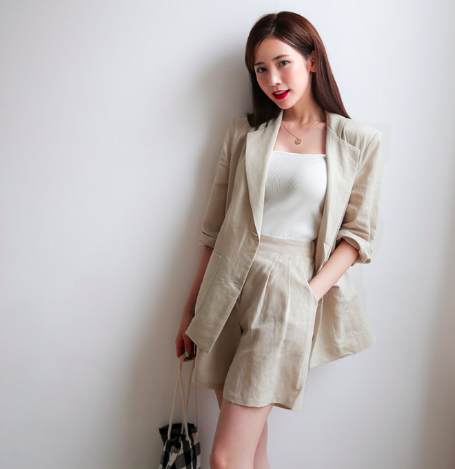 Quần shorts của mẹ - mốt quần mới năm nay đảm bảo mặc mát và hoàn toàn có thể diện tới sở làm