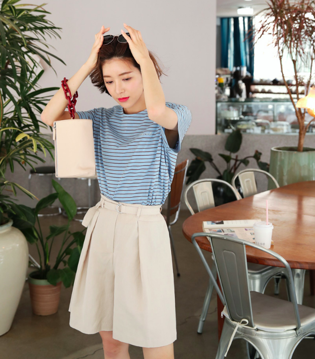 Quần shorts của mẹ - mốt quần mới năm nay đảm bảo mặc mát và hoàn toàn có thể diện tới sở làm