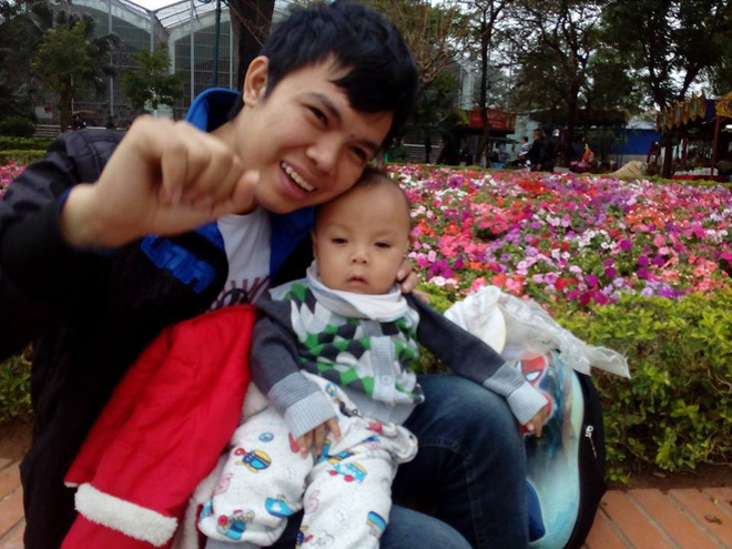 Đọc tâm sự của mẹ bỉm sữa có chồng làm xe ôm, hội chị em vừa rơi nước mắt vừa ghen tị