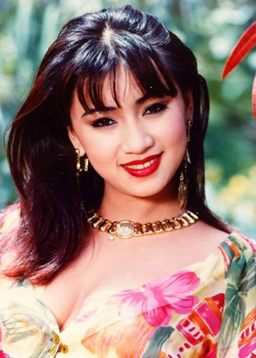 Người đẹp Sài Gòn bốc lửa nhất năm 90: Không mặc sexy thì chẳng biết Y Phụng là ai Người đẹp Sài Gòn bốc lửa nhất năm 90: Không mặc sexy thì chẳng biết Y Phụng là ai
