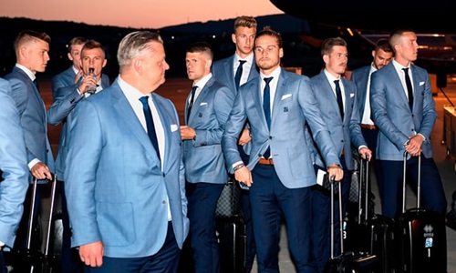 Thời trang sành điệu của các cầu thủ khi tới Nga dự World Cup