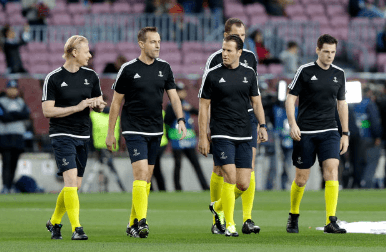 Sốc với cuộc sống ngập trong tiền của các trọng tài World Cup