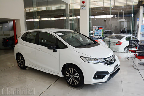 5 mẫu ô tô hưởng thuế nhập khẩu 0% đang bán ra thị trường VN