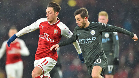 Fan Arsenal kêu trời về lịch Ngoại hạng Anh mùa mới Fan Arsenal kêu trời về lịch Ngoại hạng Anh mùa mới