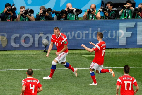 Các cầu thủ Ả Rập Saudi đối mặt với sự trừng phạt sau thất bại thảm hại