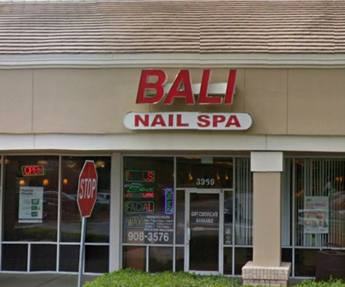 Người phụ nữ Mỹ bị chỉ trích gay gắt vì miệt thị tiệm nail Việt