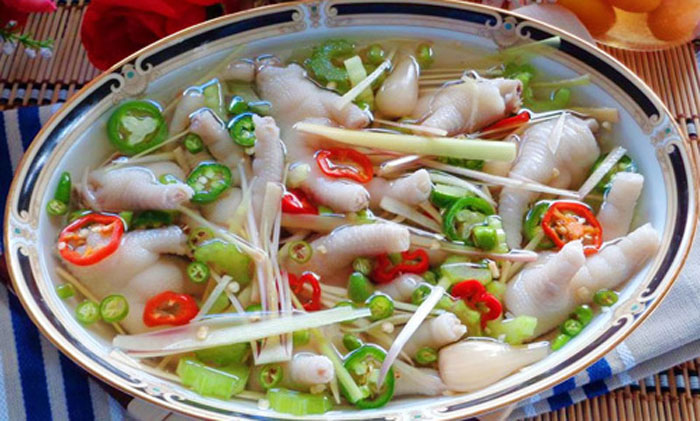 Đồ nhậu cháy hàng, mới 1 đêm World Cup mà đã kiếm đậm