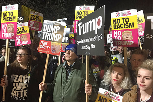 Melania sẽ cùng Trump đến Anh gặp Nữ hoàng