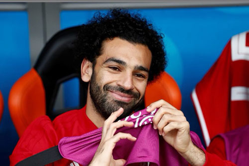 Vì sao Salah ngồi dự bị ở trận thua Uruguay?