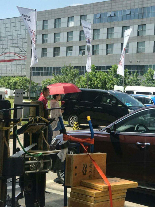 Phạm Băng Băng tươi cười thoải mái giữa cơn bão scandal có con riêng, bỏ quốc tịch Trung Quốc