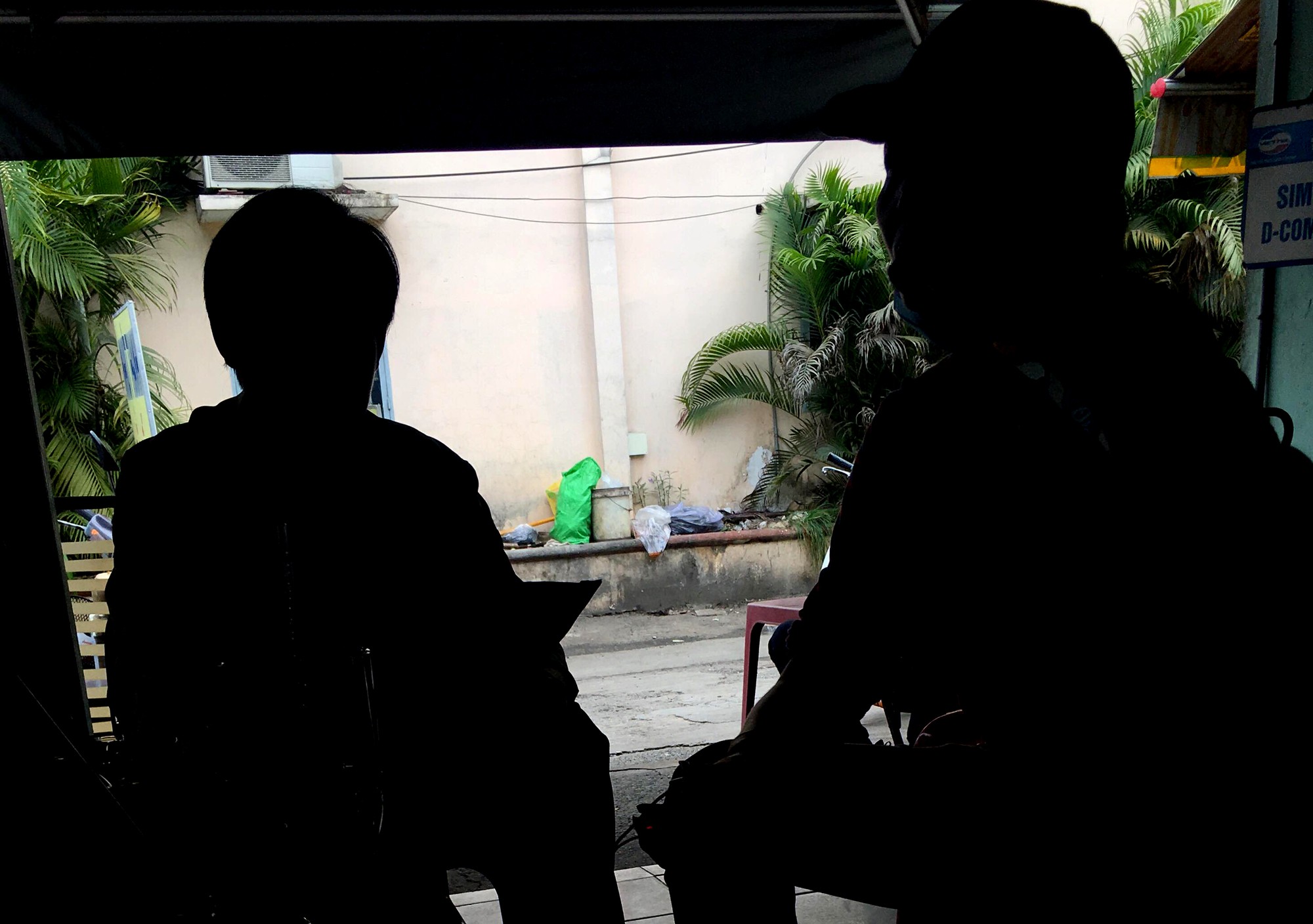 Tạm giữ một thầy giáo chủ nhiệm bị tố dâm ô các bé gái tiểu học ở Sài Gòn