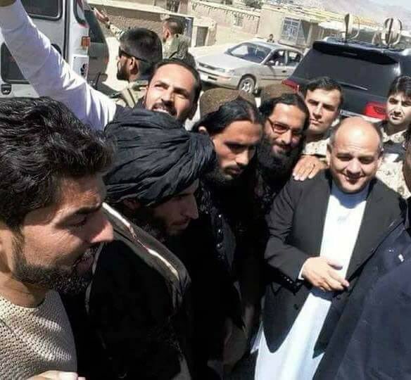 Nóng: Thủ đô Afghanistan bất ngờ thất thủ trước Taliban