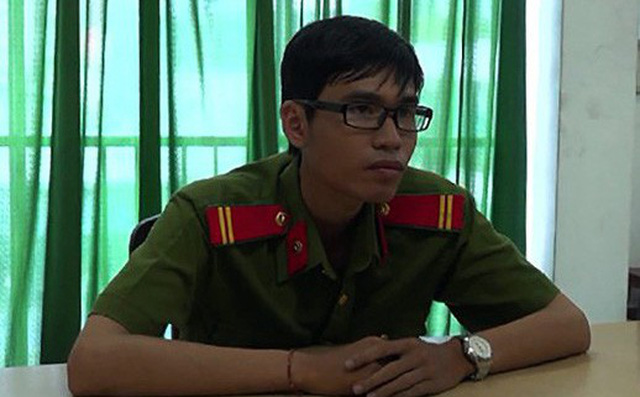 Đối tượng mạo danh công an trà trộn vào đám đông chưa chịu khai báo