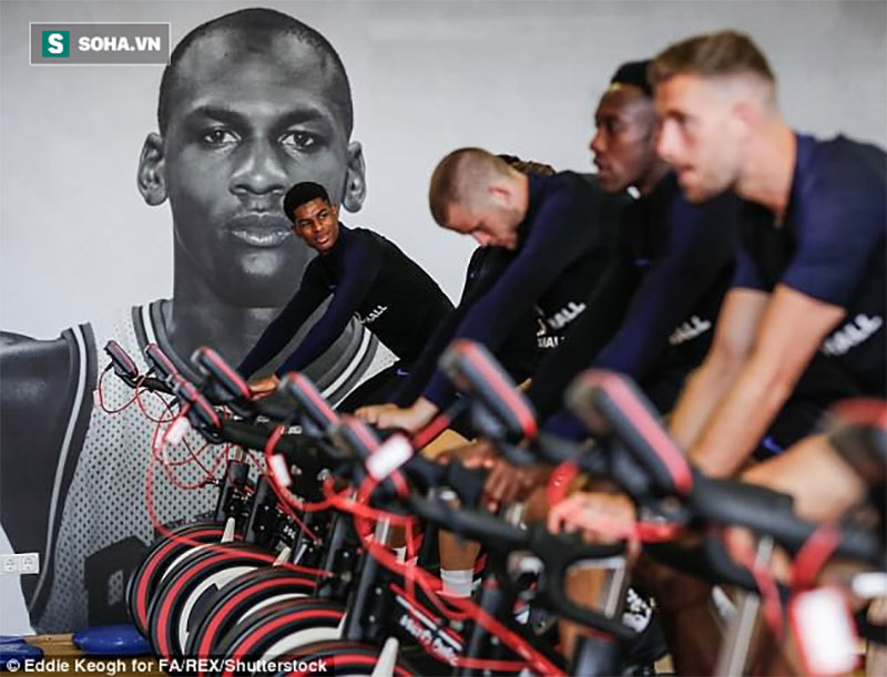 Vắt mồ hôi trước giờ G, Tam sư lại nhận thêm tin vui lớn