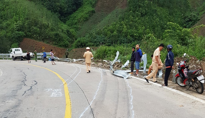 Tài xế khai xe bị mất thắng trước khi lao xuống vực làm 3 người chết