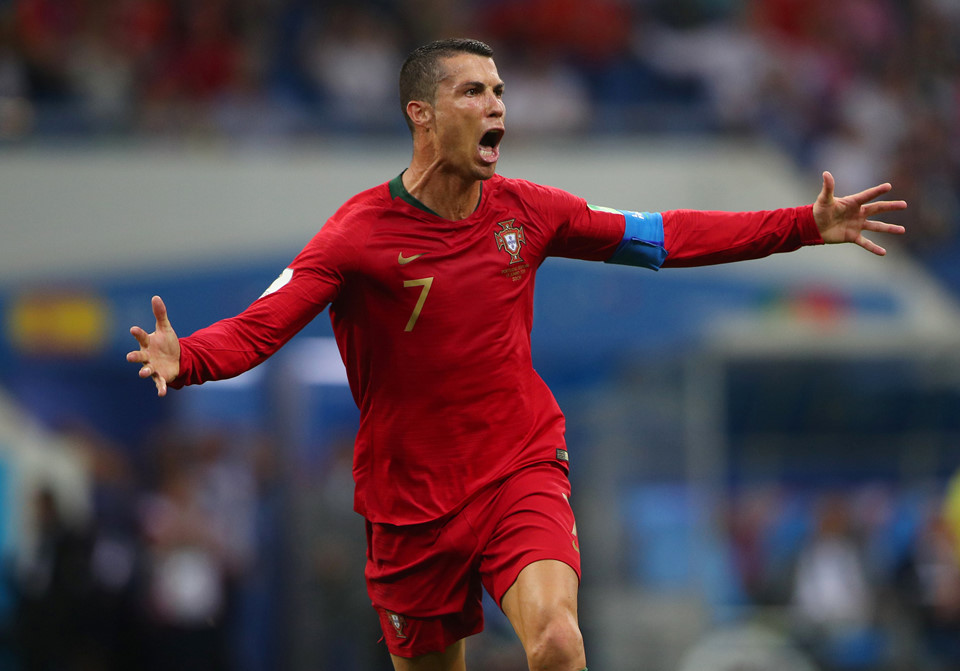 Cristiano Ronaldo đã cứu Bồ Đào Nha như thế nào?