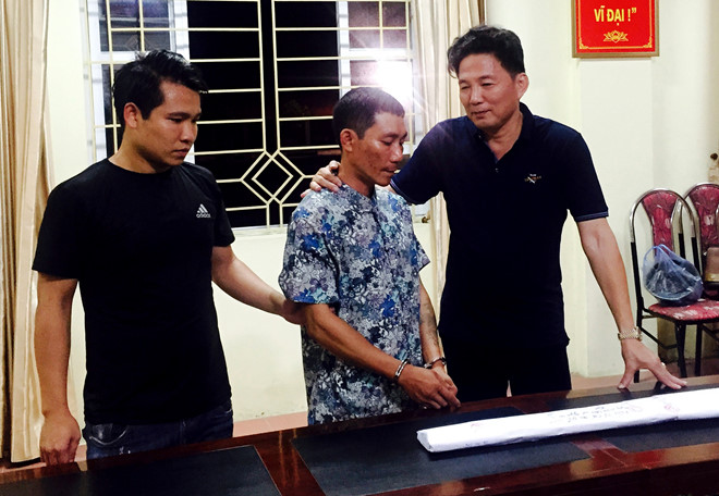 24 giờ truy bắt kẻ đâm thấu ngực trung úy cảnh sát