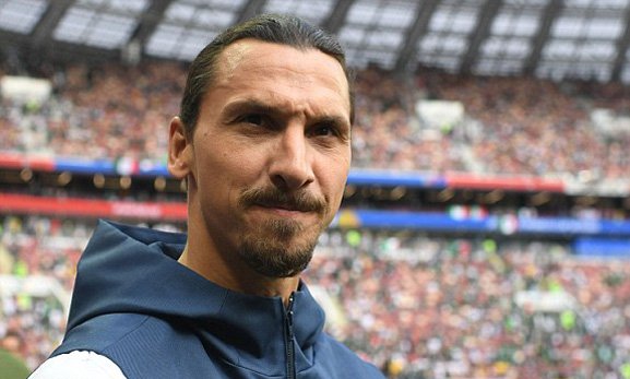 Quật ngã ĐKVĐ Đức, Mexico gây địa chấn