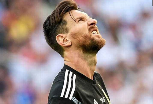 Messi nhận lỗi khi Argentina bị cầm hoà