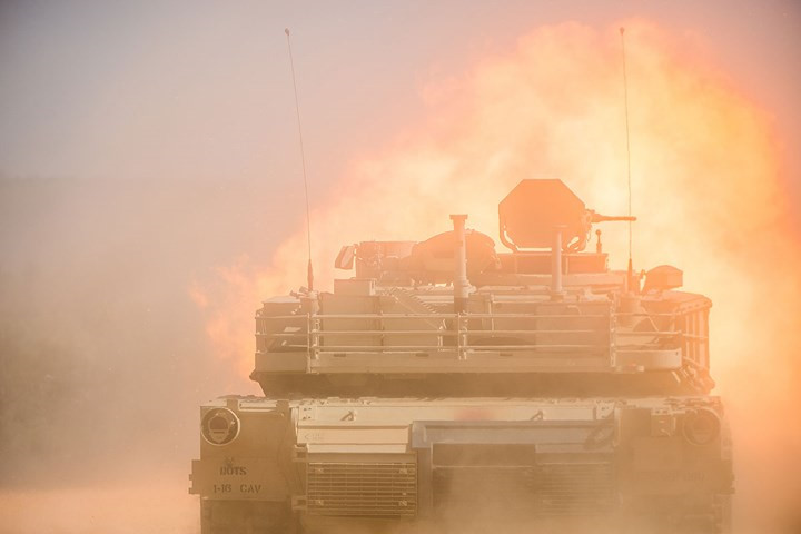 Mục kích binh sĩ Mỹ trong các cuộc tập trận bắn đạn thật ác liệt