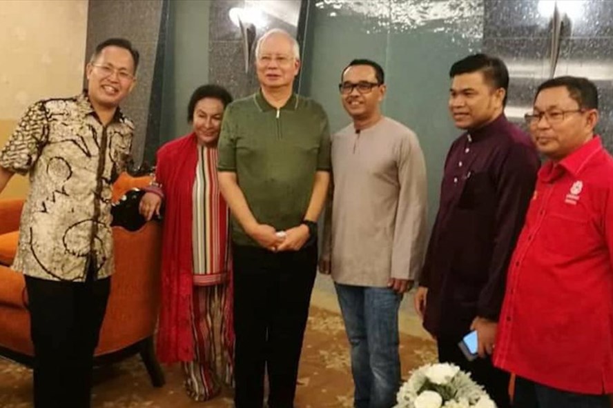 Phát hiện cựu Thủ tướng Malaysia Najib lỉnh kỉnh 30 kiện hành lý cùng gia đình