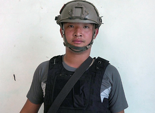 Nam thanh niên giả cảnh sát, quay video công an ở trung tâm TP HCM