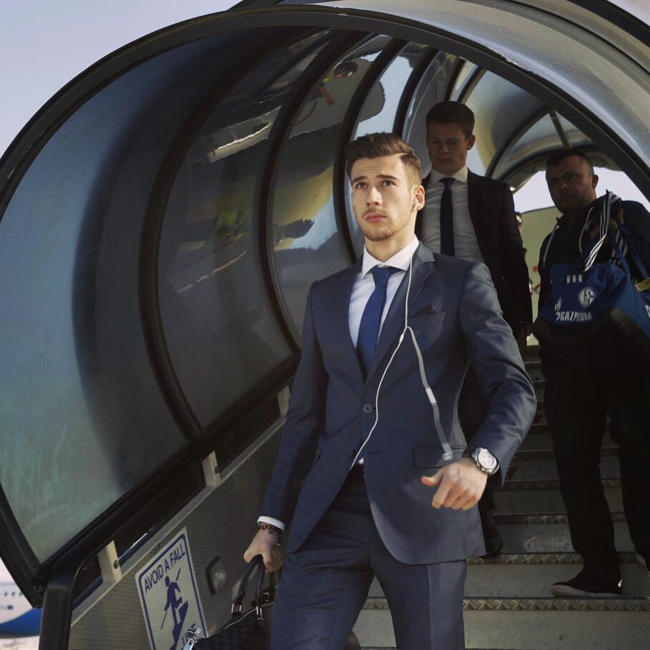 Thời trang từ lịch lãm đến trẻ trung của các hot boy tuyển Đức