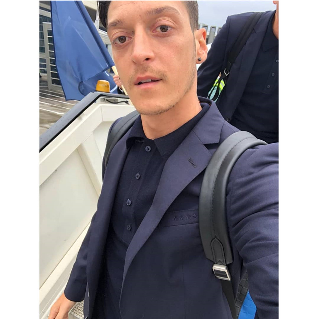 Thời trang từ lịch lãm đến trẻ trung của các hot boy tuyển Đức