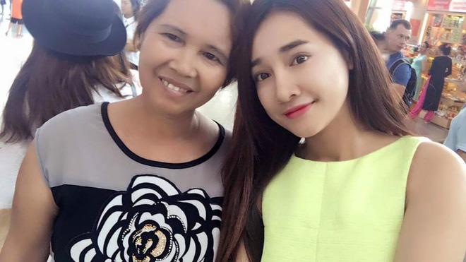 Nhã Phương từng uất ức tới muốn tự tử vì tính ghen tuông của mẹ