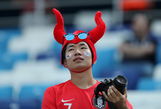 Thụy Điển thắng Hàn Quốc sít sao nhờ công nghệ VAR