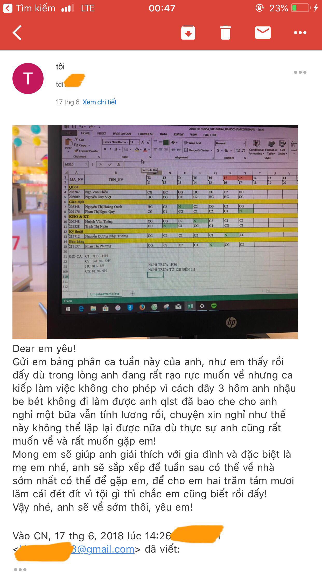 Bạn gái cũ viết email mời đến nhà dự đám giỗ, chàng trai vừa mừng vừa sợ gửi thư hồi âm