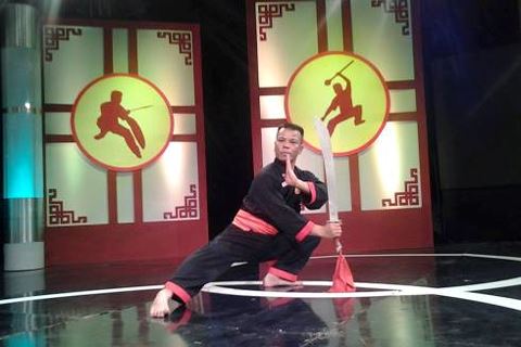 Vụ võ sư đóng phim Người phán xử bị khởi tố vì lừa đảo: Giới võ thuật xôn xao