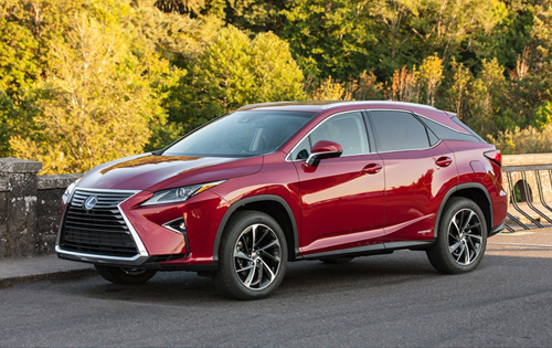 Nhiều xe nhập khẩu đắt tiền về Việt Nam giữa tháng 6