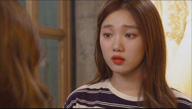 Ngứa mắt với chị dâu lười, sống không biết đến ai, em chồng nhờ tư vấn dạy bảo sao cho sợ, ai ngờ nhận gạch đá đủ xây nhà