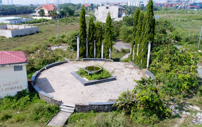 Dự án khu dân cư kiểu mẫu bỏ hoang gần 20 năm ở Sài Gòn