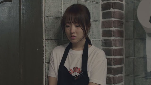 Cả đời tôi sẽ không bao giờ quên cái ngày cả nhà chồng đổ tội cho mẹ tôi khiến mẹ phải ra về trong uất ức