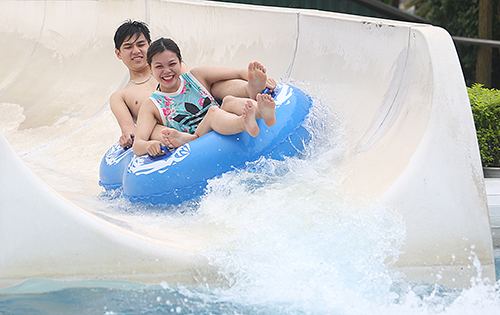 Miền Bắc ngày nắng gắt, tối có mưa giông