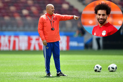 HLV ĐT Nga đã có cách khiến Salah tắt điện?