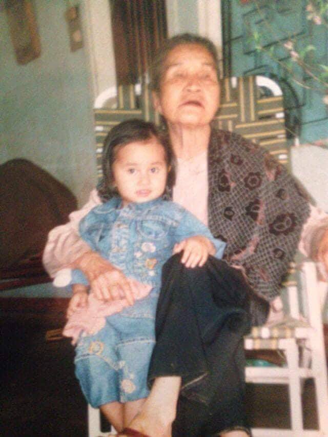 Chuyện cô gái tìm lại được anh chị em cùng cha khác mẹ sau 10 năm xa cách: Từ bức ảnh năm xưa của người cha quá cố