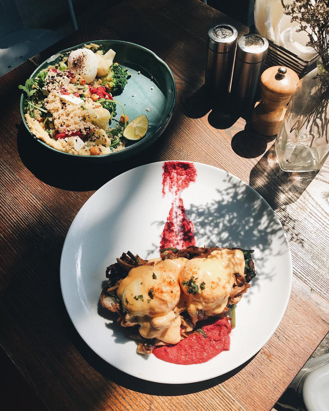 Anh chàng food blogger up ảnh diễn mặt lạnh, dân tình nhảy vào xôn xao: Bản sao Châu Bùi! Anh chàng food blogger up ảnh diễn mặt lạnh, dân tình nhảy vào xôn xao: Bản sao Châu Bùi!