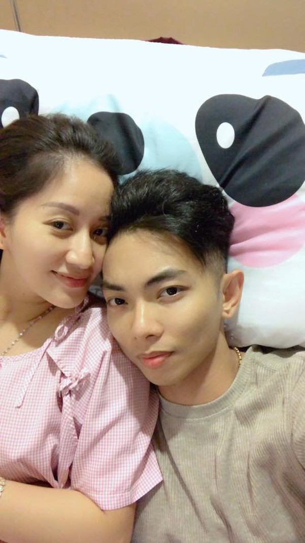 Khánh Thi nói lời ngọt ngào với ông xã Phan Hiển sau 5 ngày sinh con thứ 2