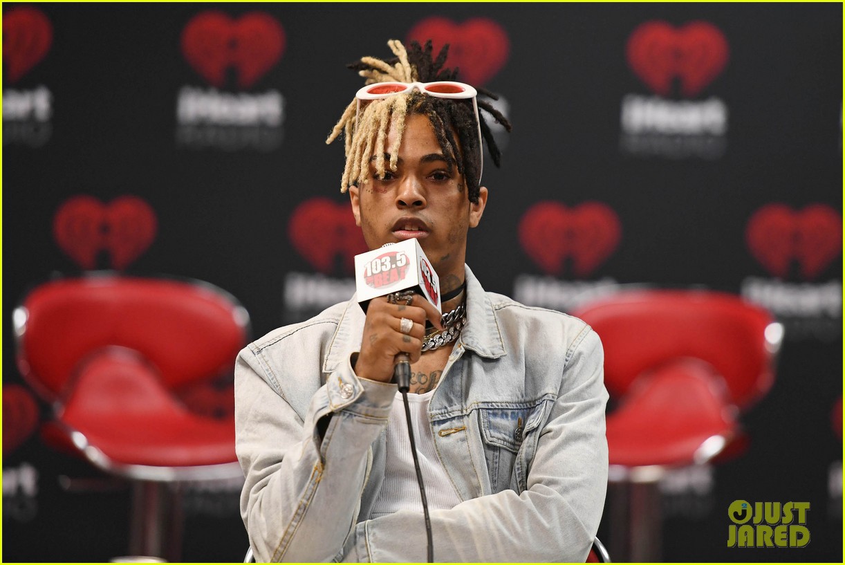Rapper từng đứng đầu Billboard 200 bị bắn chết bất ngờ khi mới 20 tuổi Rapper từng đứng đầu Billboard 200 bị bắn chết bất ngờ khi mới 20 tuổi
