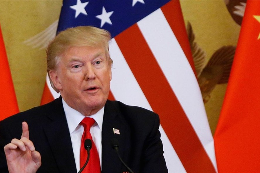 Ông Donald Trump tiếp tục bắn đại bác vào thương mại với Trung Quốc
